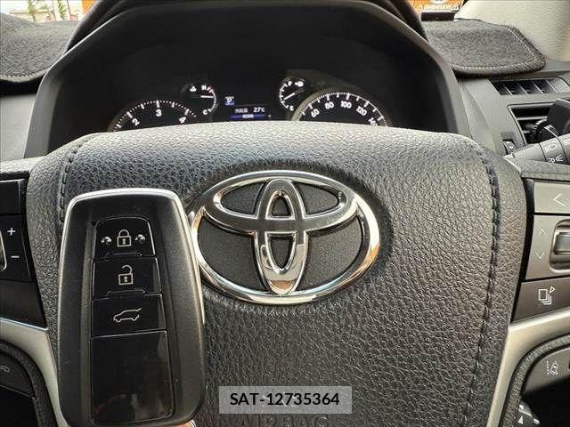 Toyota LAND CRUISER PRADO 2018-05 8036273-2