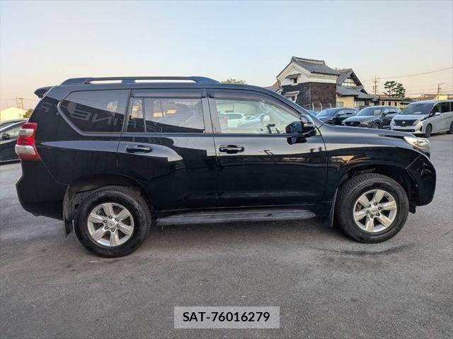 Toyota LAND CRUISER PRADO 2016-03 8036288-19