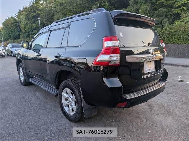 Toyota LAND CRUISER PRADO 2016-03 8036288-22