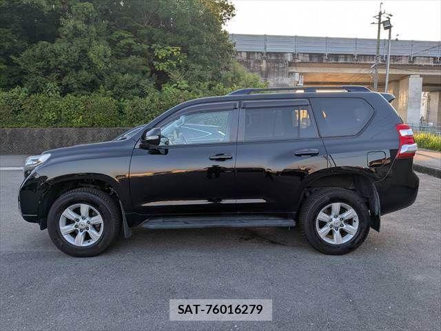 Toyota LAND CRUISER PRADO 2016-03 8036288-23