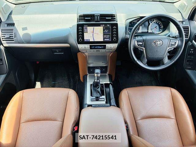 Toyota LAND CRUISER PRADO 2021-12 8074250-2