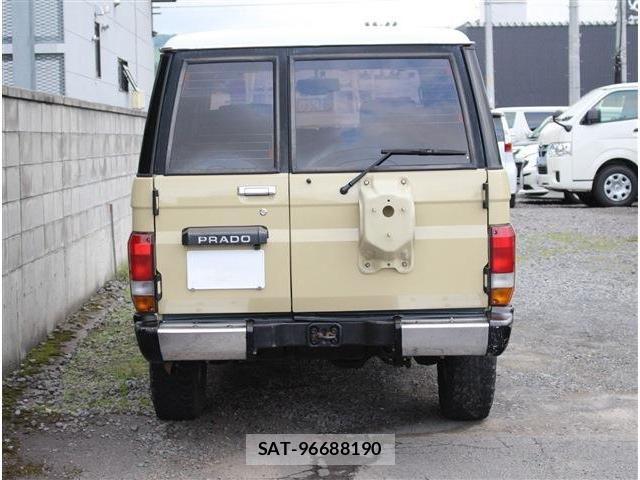 Toyota LAND CRUISER PRADO 1994-01 8074263-5