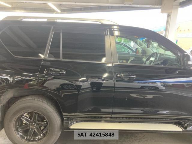 Toyota LAND CRUISER PRADO 2020-02 8074261-16