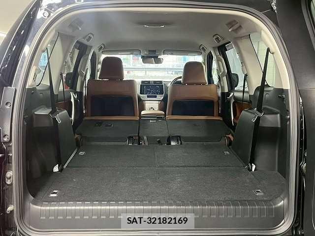 Toyota LAND CRUISER PRADO 2021-12 8074241-12