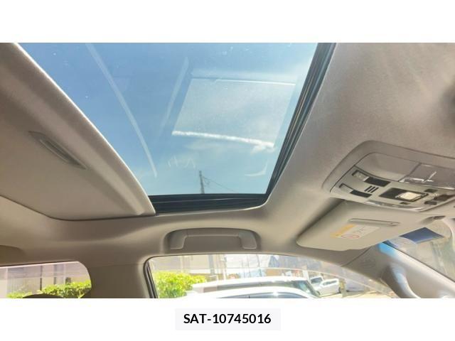 Toyota LAND CRUISER PRADO 2018-04 8074243-14