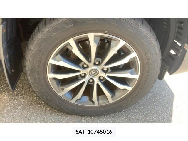 Toyota LAND CRUISER PRADO 2018-04 8074243-21