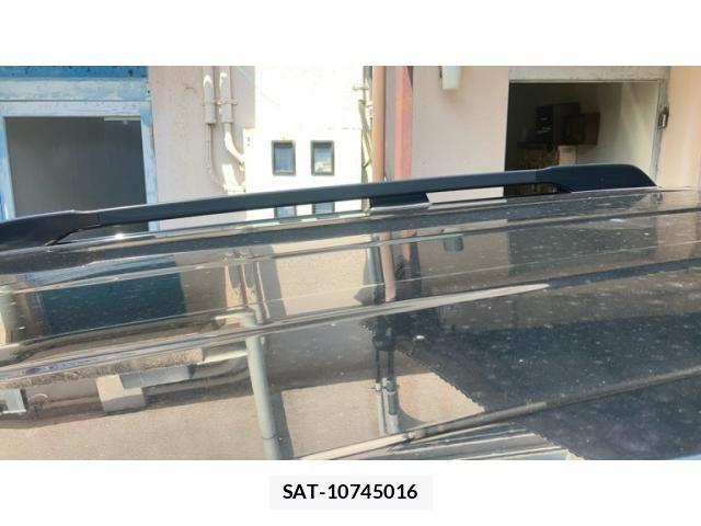 Toyota LAND CRUISER PRADO 2018-04 8074243-27