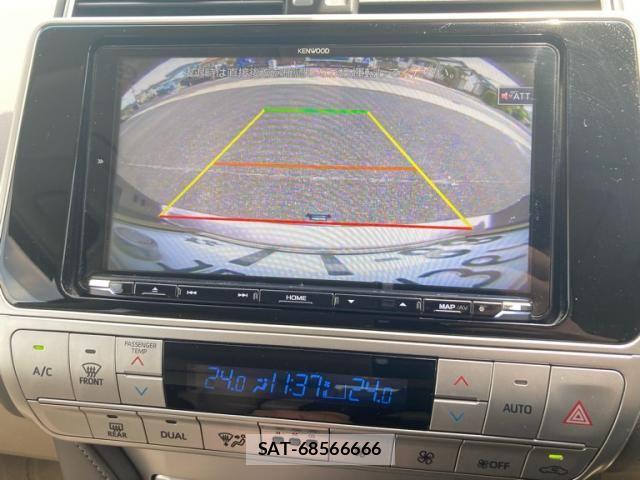 Toyota LAND CRUISER PRADO 2021-02 8074236-23