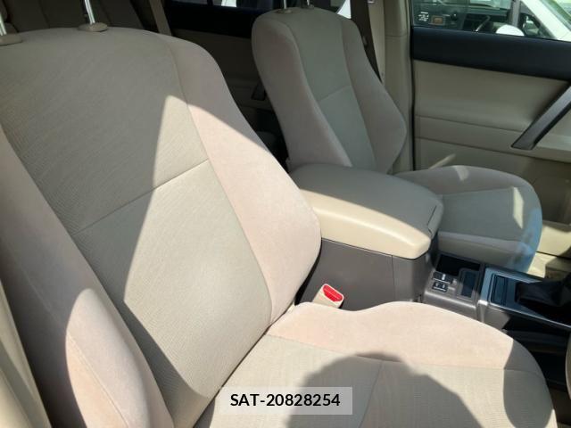 Toyota LAND CRUISER PRADO 2021-08 8074252-11