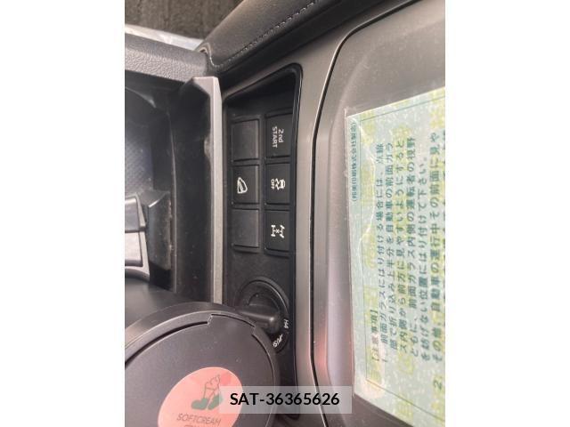 Toyota LAND CRUISER PRADO 2022-03 8074242-18