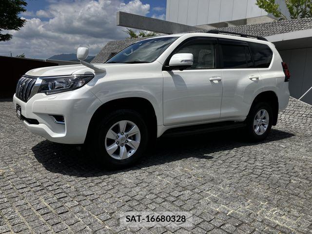 Toyota LAND CRUISER PRADO 2022-08 8074239-1