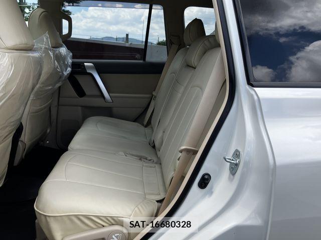 Toyota LAND CRUISER PRADO 2022-08 8074239-25