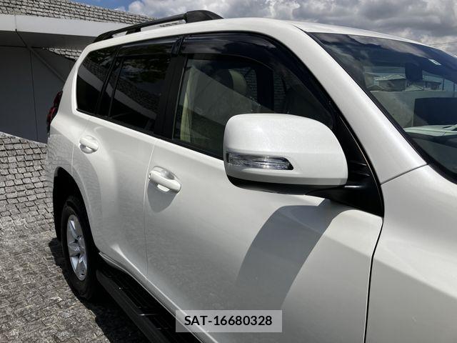 Toyota LAND CRUISER PRADO 2022-08 8074239-4