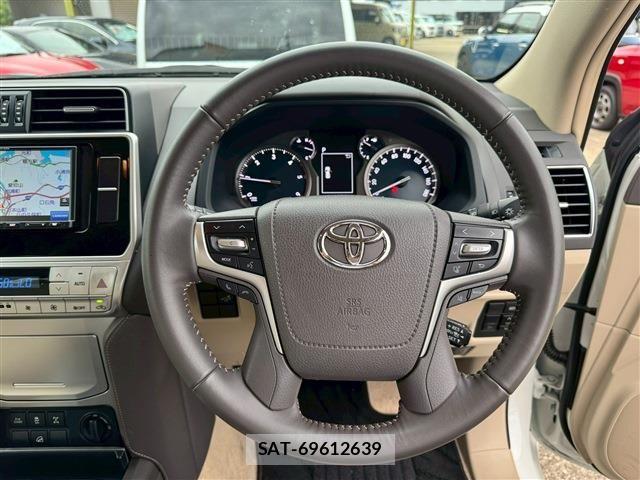 Toyota LAND CRUISER PRADO 2023-02 8074237-29