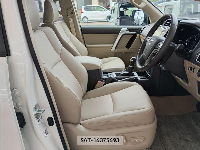 Toyota LAND CRUISER PRADO 2022-11 8074246-14