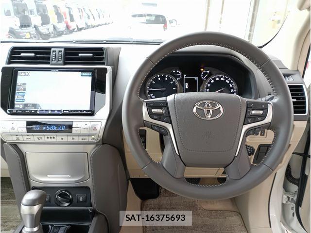 Toyota LAND CRUISER PRADO 2022-11 8074246-8