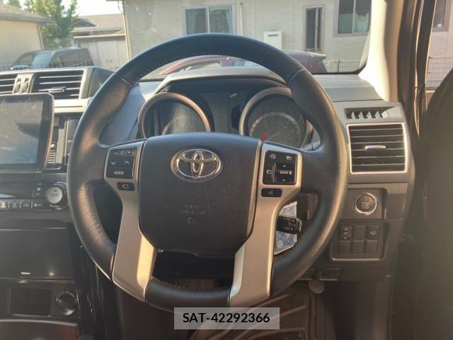 Toyota LAND CRUISER PRADO 2016-11 8074257-11
