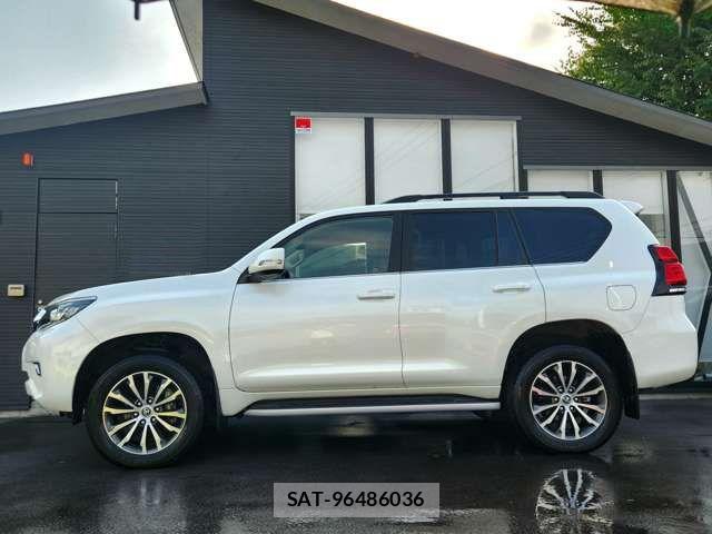 Toyota LAND CRUISER PRADO 2020-01 8074234-22
