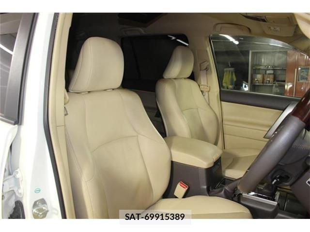 Toyota LAND CRUISER PRADO 2015-06 8074258-26