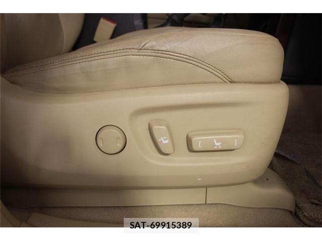 Toyota LAND CRUISER PRADO 2015-06 8074258-27