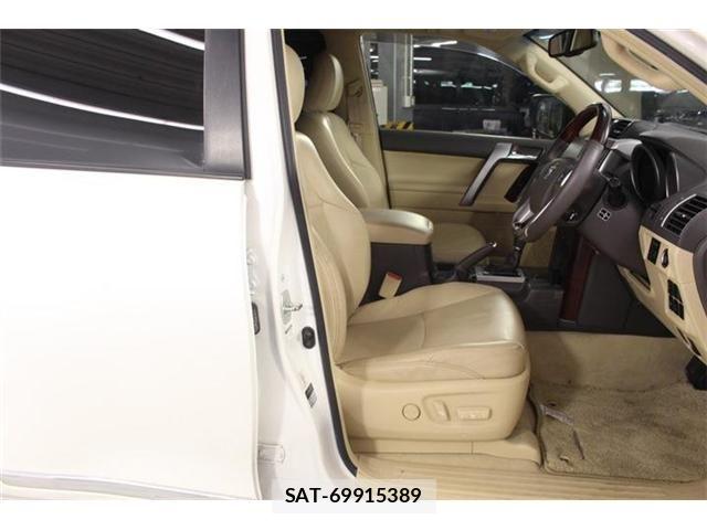 Toyota LAND CRUISER PRADO 2015-06 8074258-28