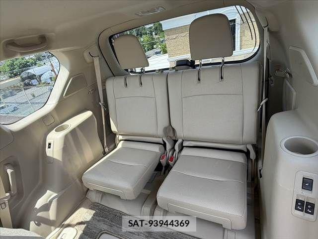 Toyota LAND CRUISER PRADO 2023-10 8074244-19
