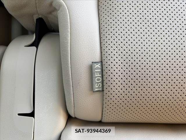 Toyota LAND CRUISER PRADO 2023-10 8074244-26