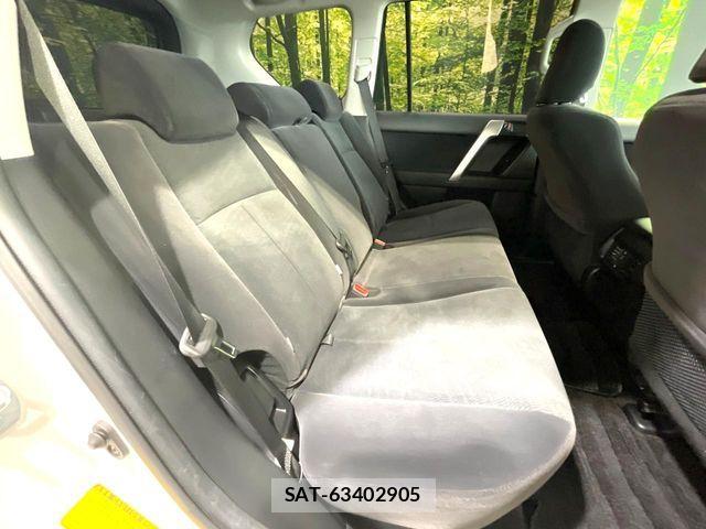 Toyota LAND CRUISER PRADO 2020-09 8074254-8