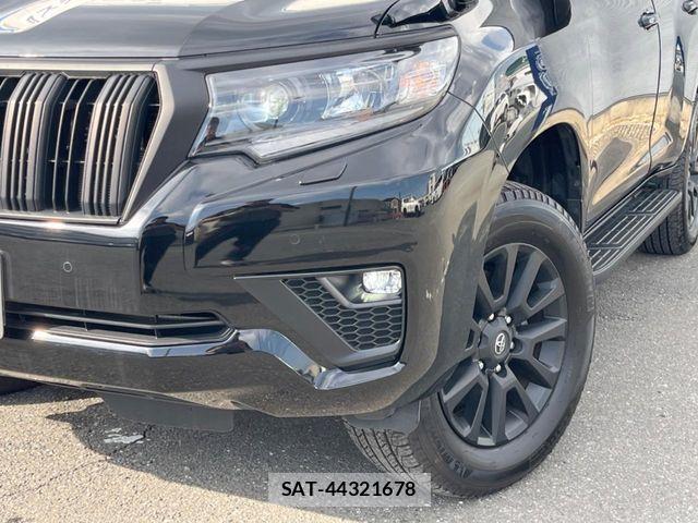 Toyota LAND CRUISER PRADO 2023-11 8074238-14