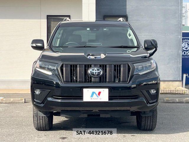 Toyota LAND CRUISER PRADO 2023-11 8074238-16