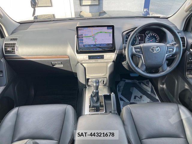 Toyota LAND CRUISER PRADO 2023-11 8074238-1