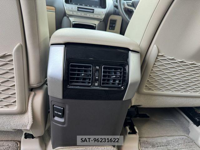 Toyota LAND CRUISER PRADO 2022-10 8074249-9