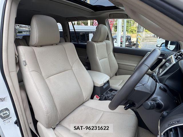 Toyota LAND CRUISER PRADO 2022-10 8074249-4