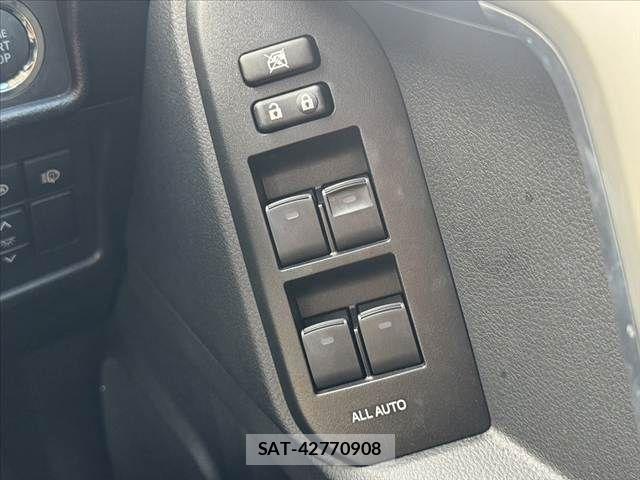 Toyota LAND CRUISER PRADO 2023-10 8074248-24