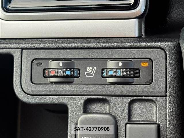Toyota LAND CRUISER PRADO 2023-10 8074248-4