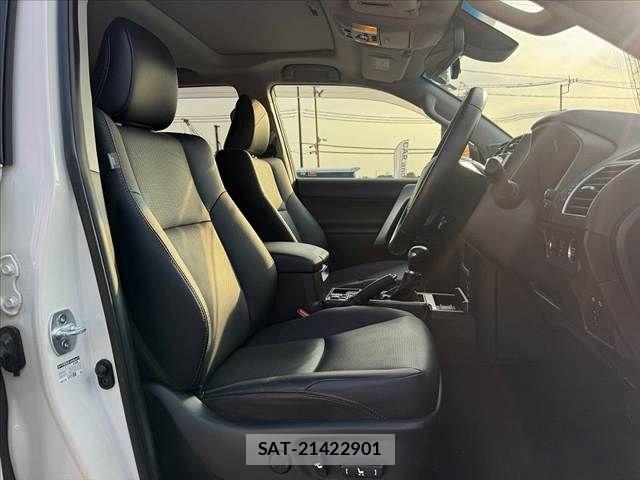 Toyota LAND CRUISER PRADO 2021-08 8099983-15