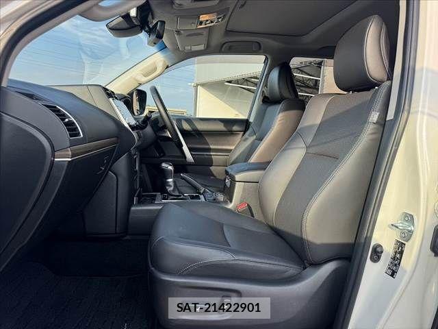 Toyota LAND CRUISER PRADO 2021-08 8099983-16