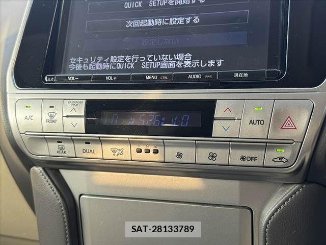 Toyota LAND CRUISER PRADO 2017-11 8100001-3