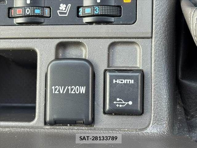 Toyota LAND CRUISER PRADO 2017-11 8100001-5