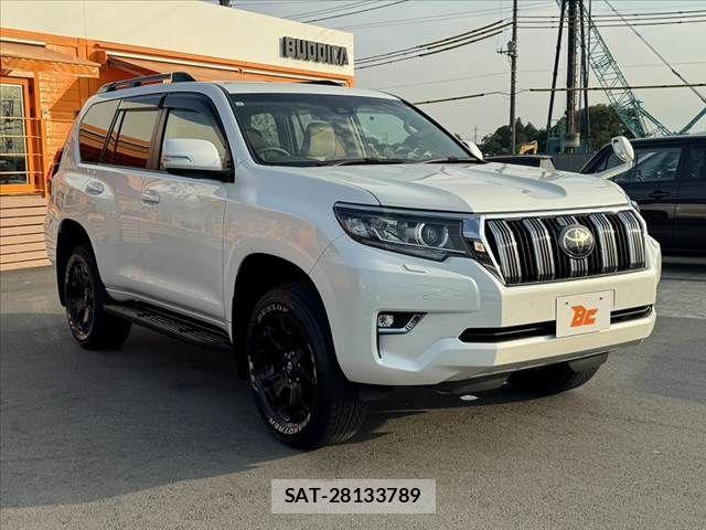 Toyota LAND CRUISER PRADO 2017-11 8100001-7
