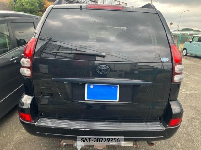 Toyota LAND CRUISER PRADO 2004-03 8100009-6