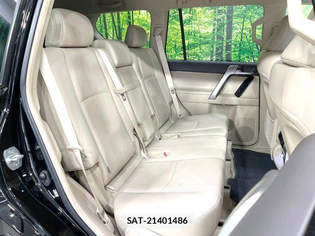 Toyota LAND CRUISER PRADO 2023-07 8099961-8