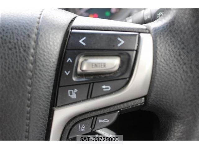 Toyota LAND CRUISER PRADO 2017-10 8100000-26