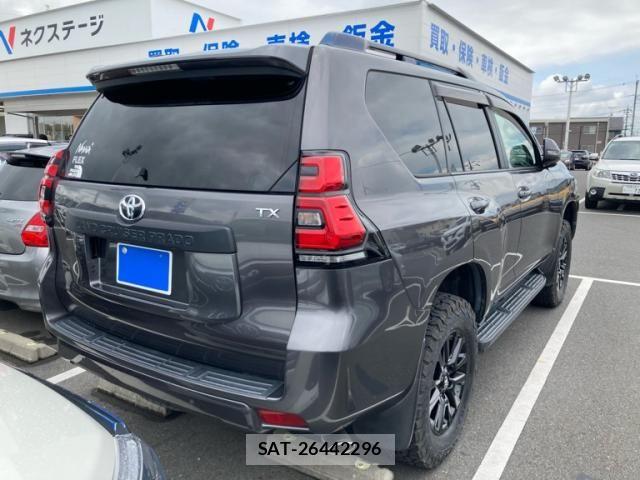 Toyota LAND CRUISER PRADO 2019-03 8099980-3