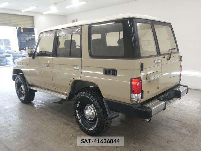 Toyota LAND CRUISER PRADO 1991-02 8100007-1