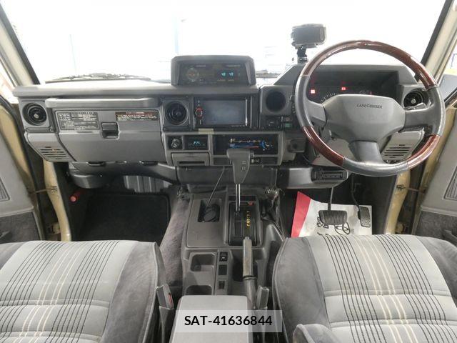 Toyota LAND CRUISER PRADO 1991-02 8100007-2