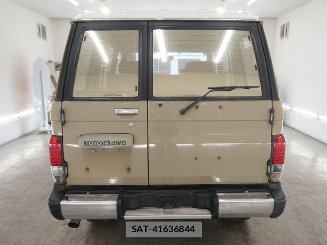 Toyota LAND CRUISER PRADO 1991-02 8100007-4