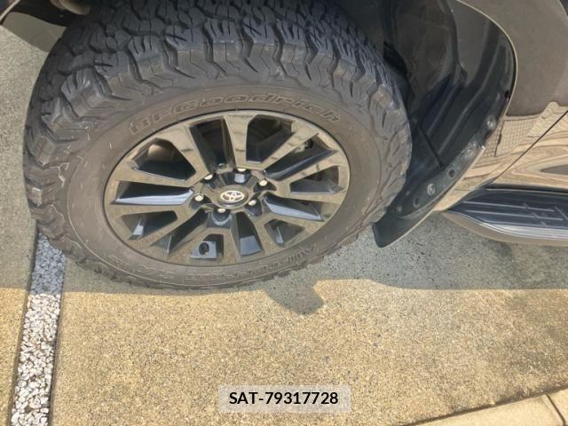 Toyota LAND CRUISER PRADO 2020-12 8099987-5