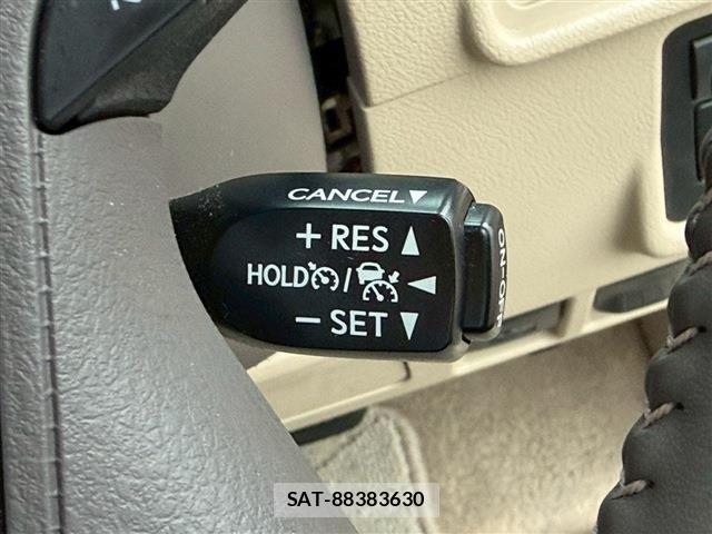 Toyota LAND CRUISER PRADO 2023-04 8099966-21