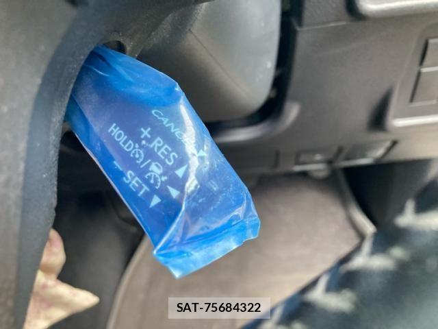 Toyota LAND CRUISER PRADO 2021-05 8099988-15